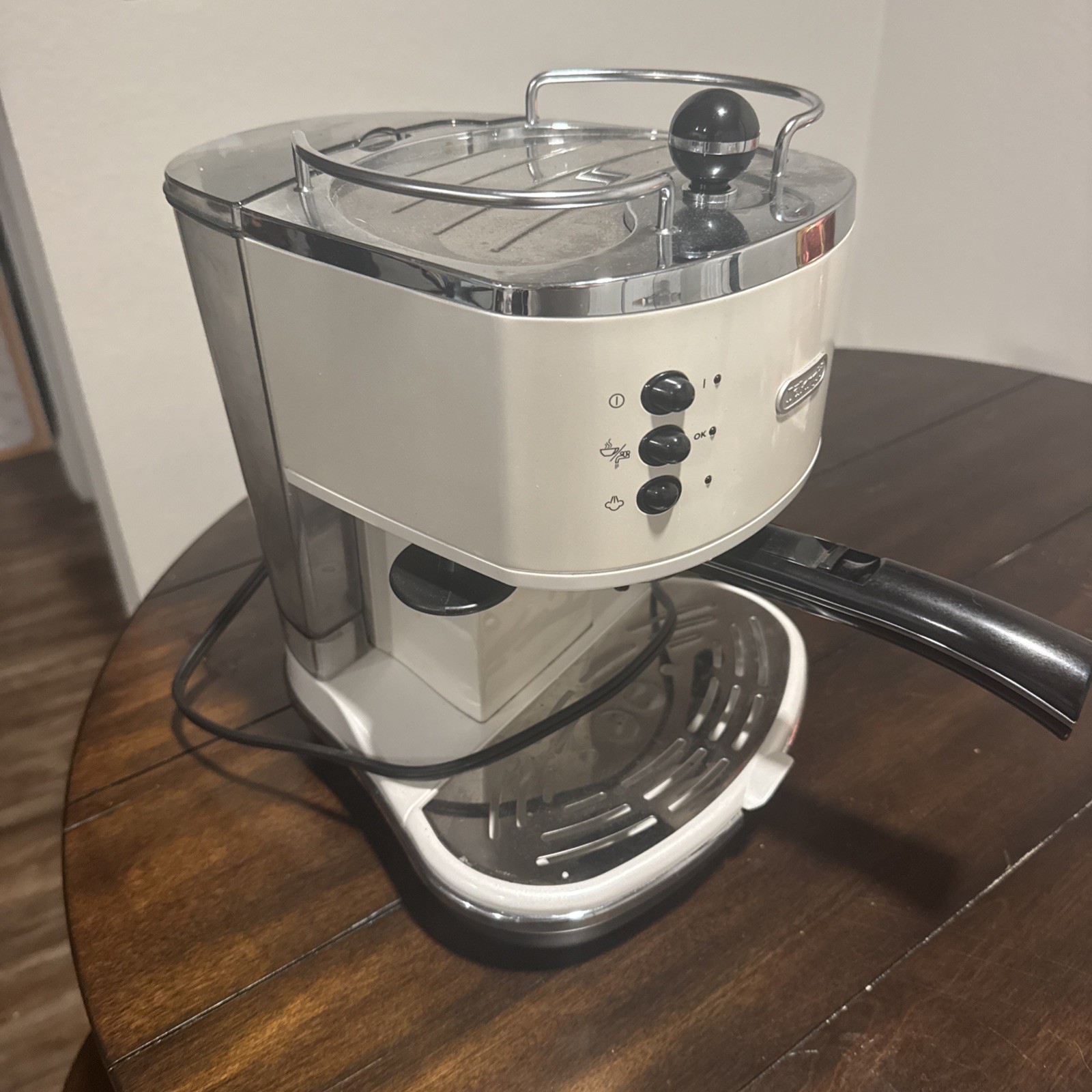 Delonghi Icona Vintage ECOV-311 Espresso Coffee Machine 220V