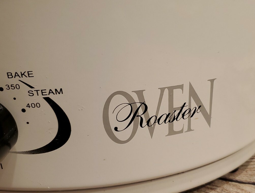 Nesco 4816-14-30 Classic Oven Roaster Oven 6 Quart, Porcelain Cookware, White