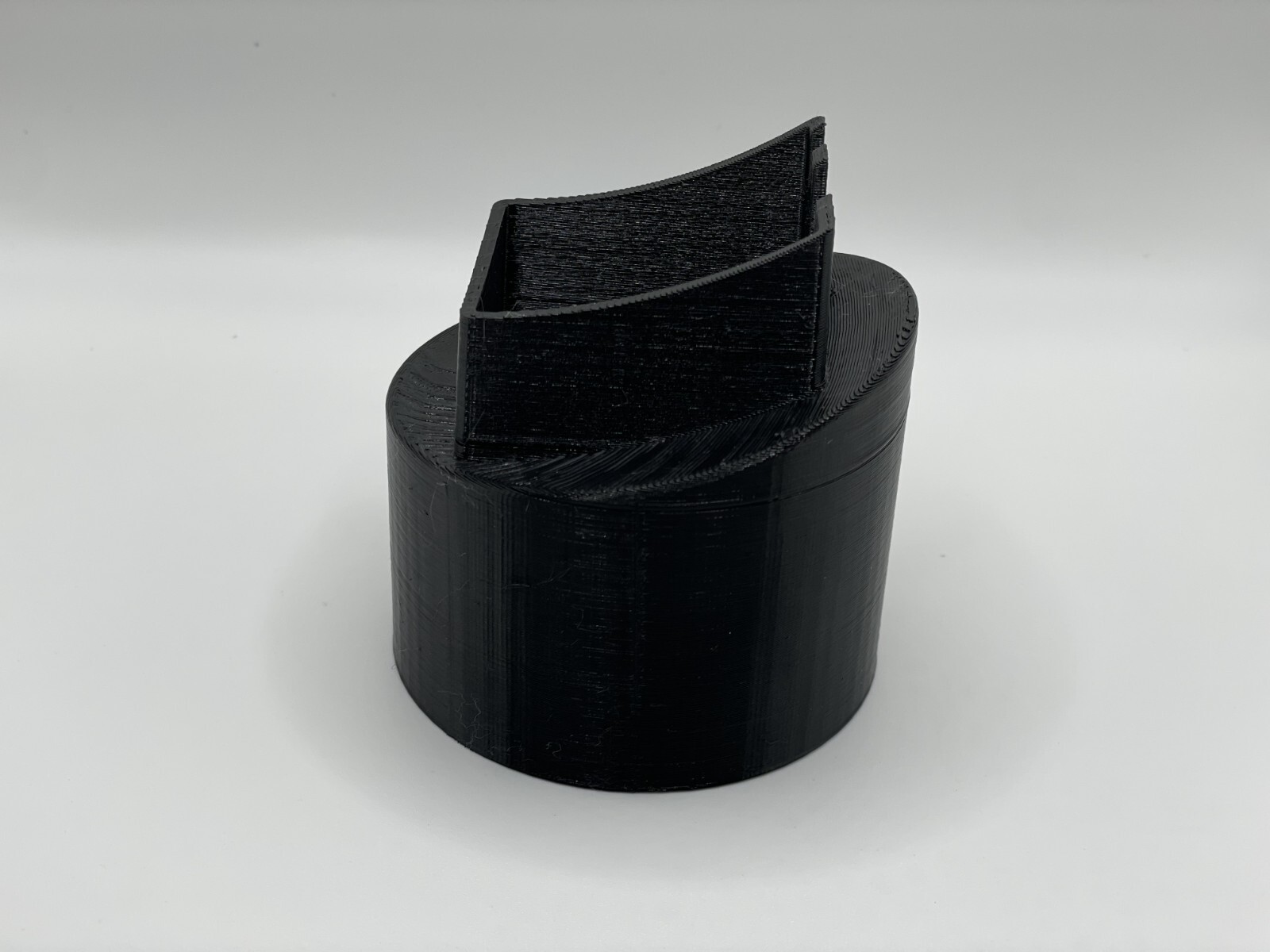 Exhaust and Cooling Tray Adapters for the Bullet Roaster R1 from Aillio
