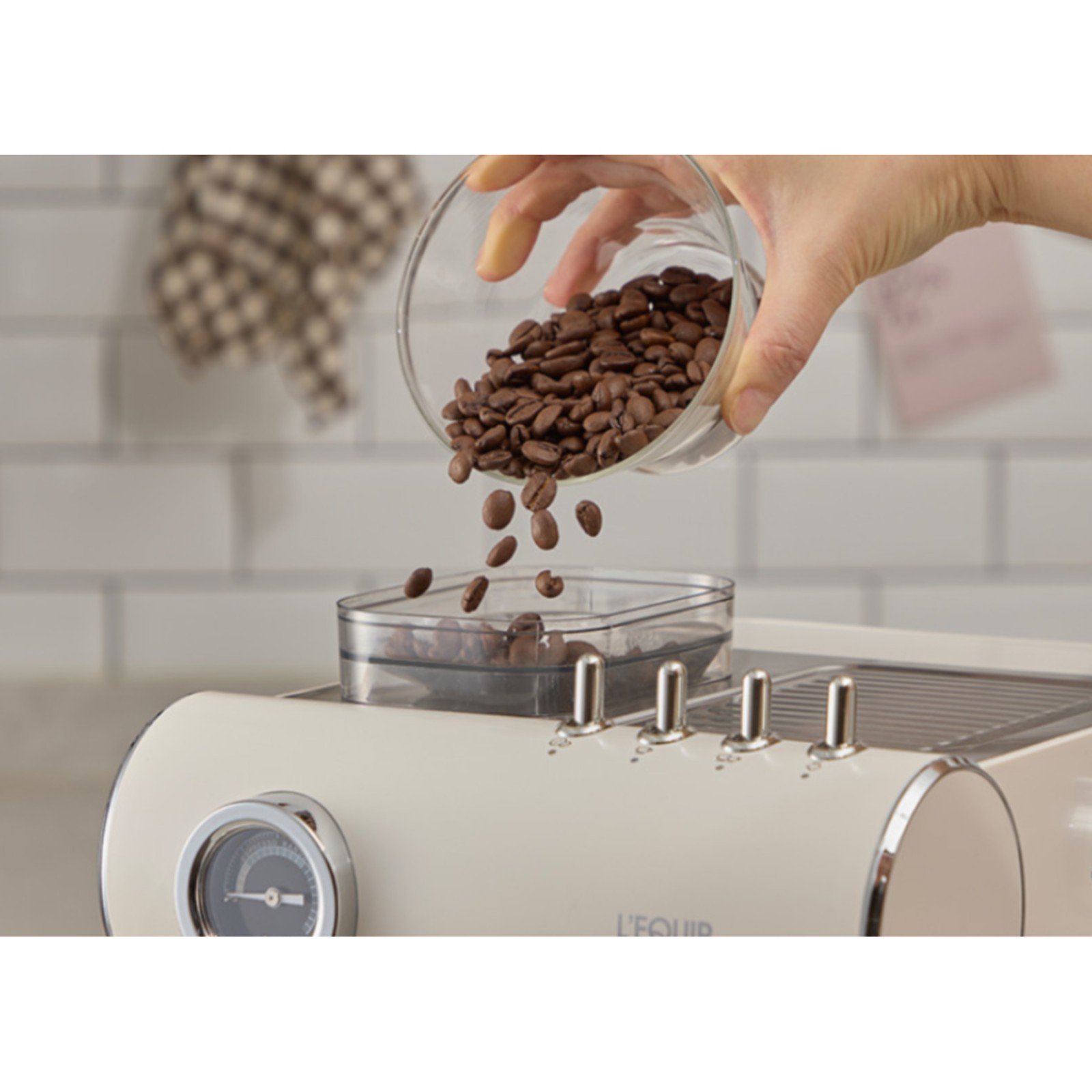 LEQUIP LCM-19BF06WH Espresso Coffee Home Machine Grinder Steam Bean 220V