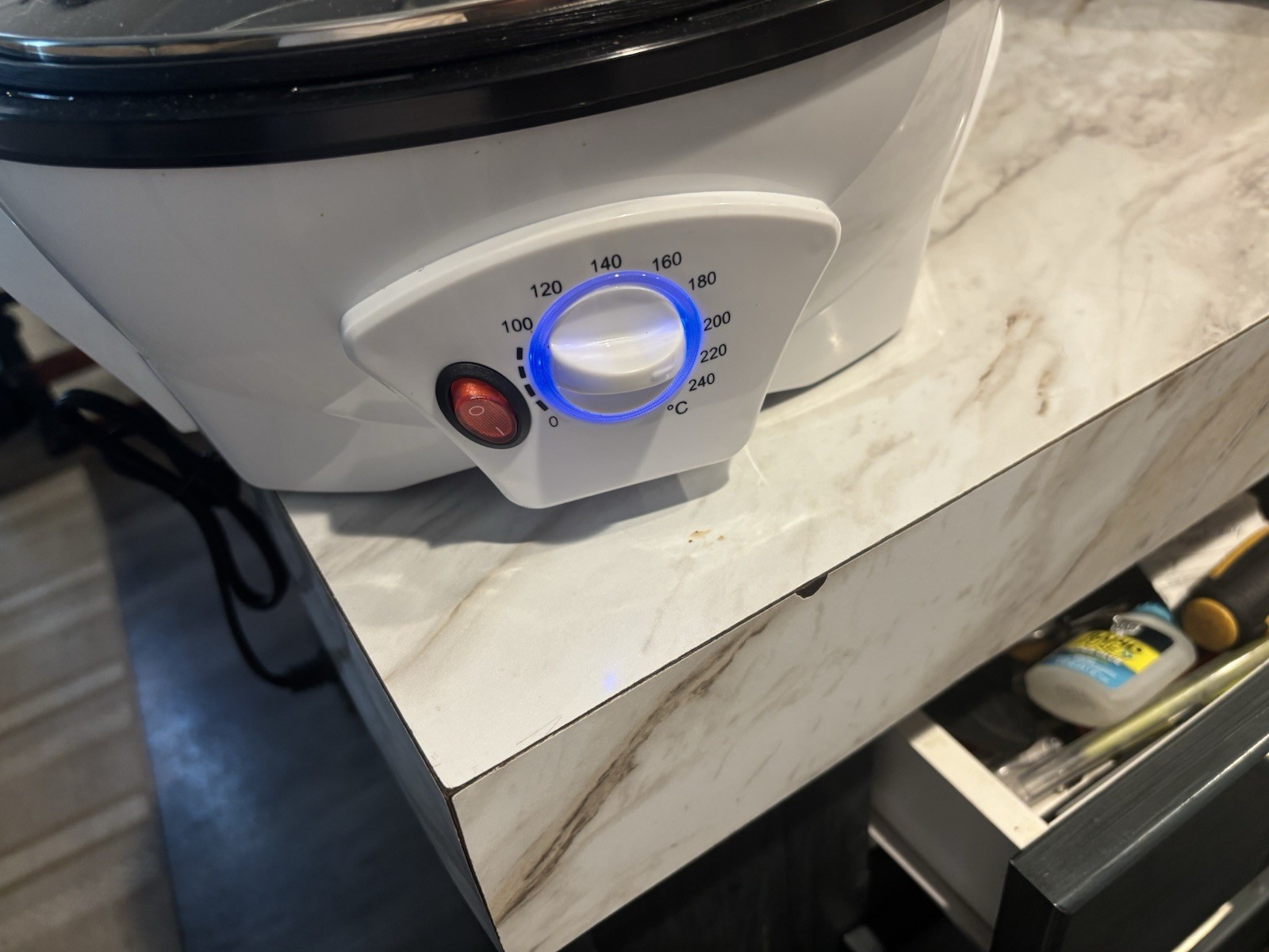 Coffee Roaster Electric Coffee Bean Roaster 0-240℃ Temperature Adjust & Timer