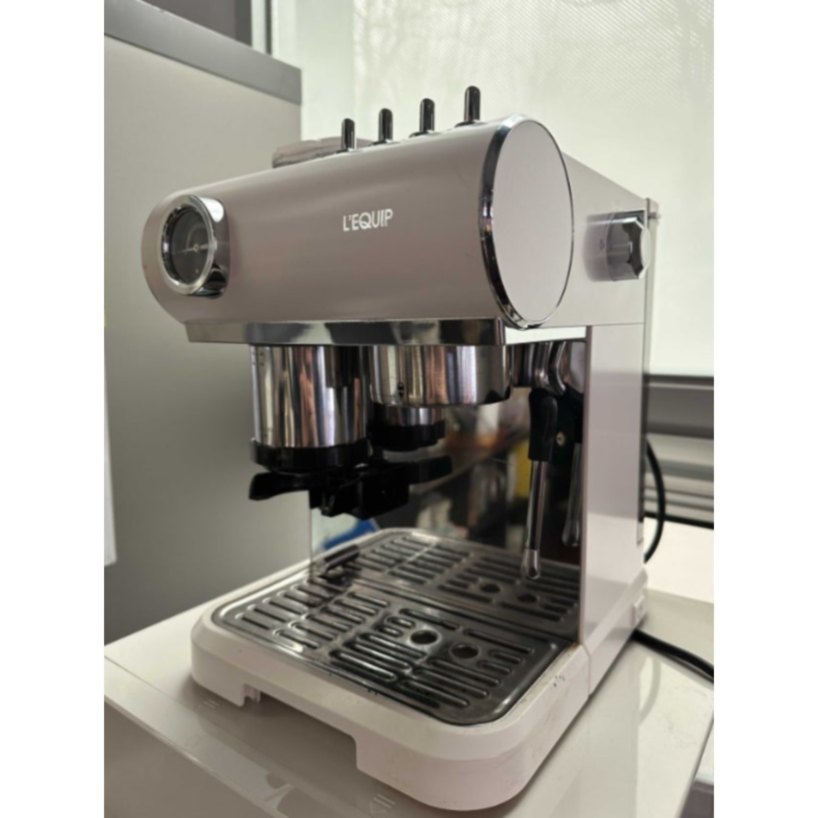 LEQUIP LCM-19BF06WH Espresso Coffee Home Machine Grinder Steam Bean 220V