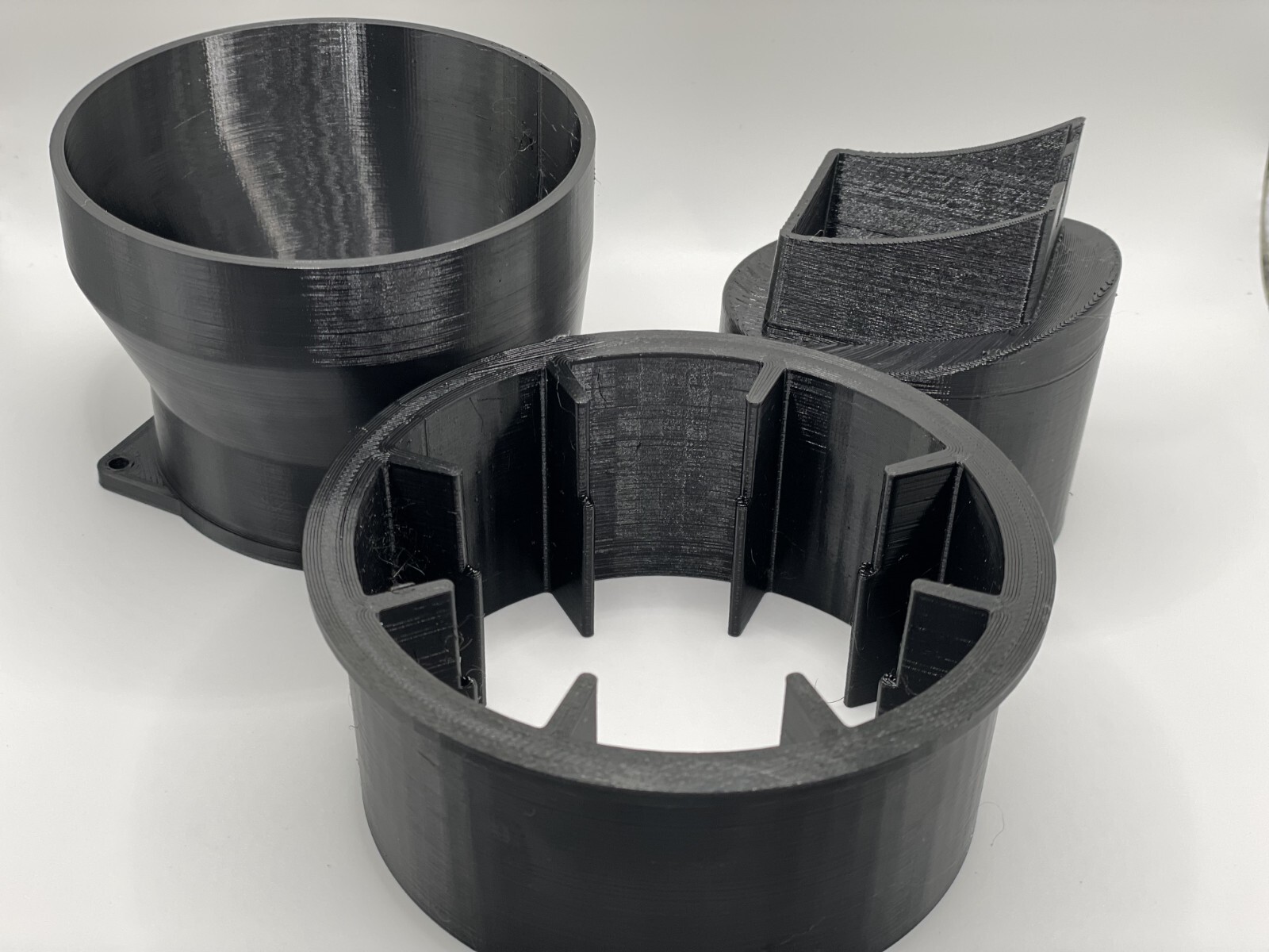 Exhaust and Cooling Tray Adapters for the Bullet Roaster R1 from Aillio