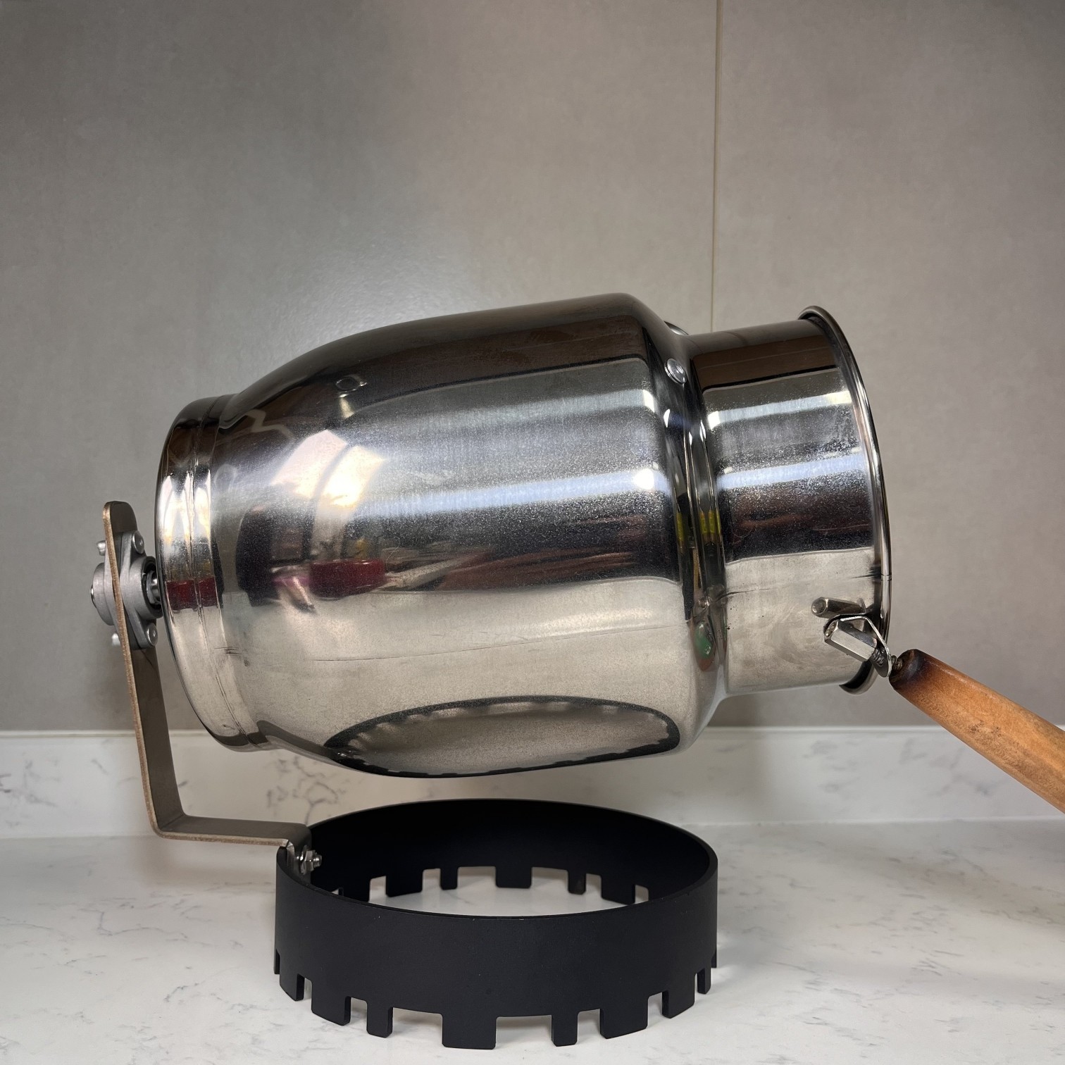 Hand-Crank Rotating Stainless Steel Coffee Bean Roaster with Thermometer